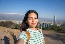 Carla Fernández - Compradora de Facebook
